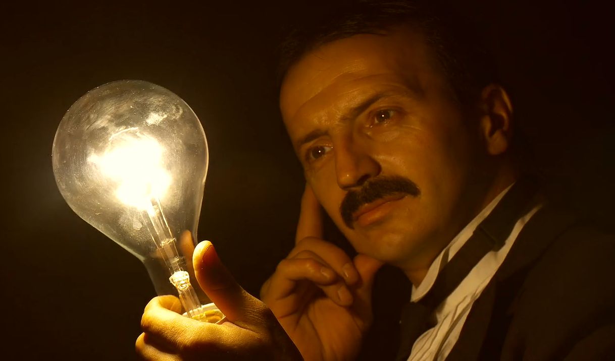 Nikola Tesla: Imagination and the man that inventend the 20th Century